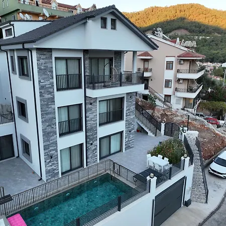 Villa Ronya